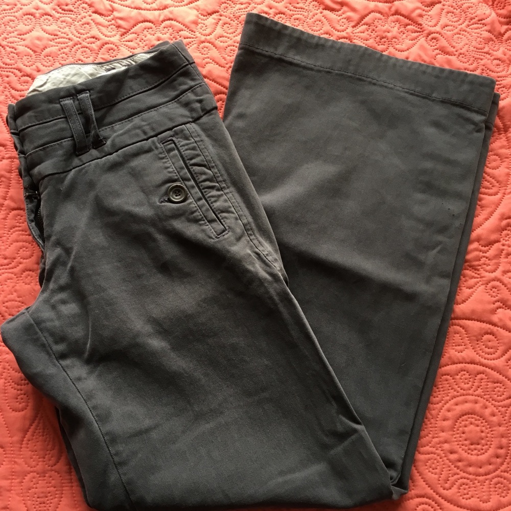 Gidra grey pants